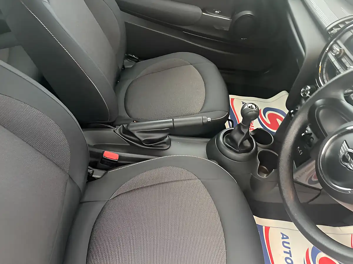 Used 2017 MINI Hatch Cooper Grey - Interior and Exterior details 13