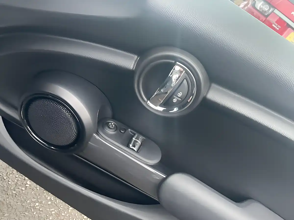 Used 2017 MINI Hatch Cooper Grey - Interior and Exterior details 17