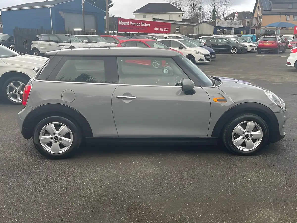 Used 2017 MINI Hatch Cooper Grey - Interior and Exterior details 9