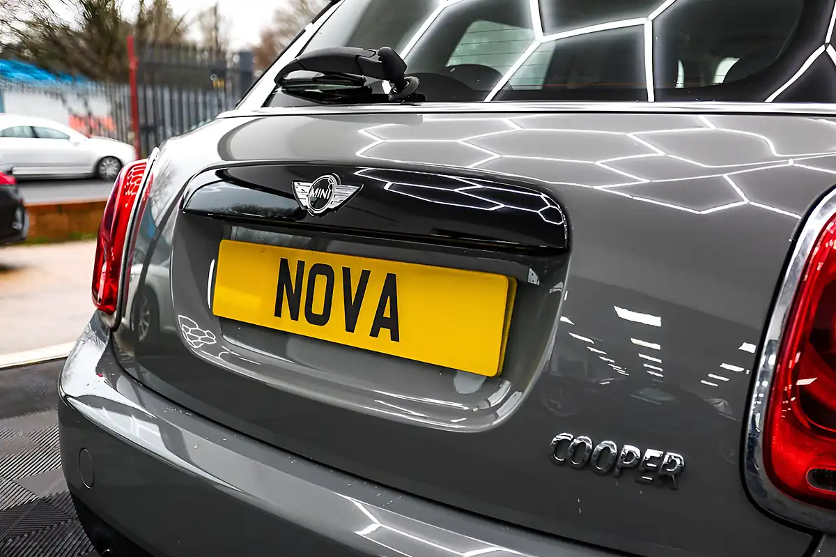 Used 2017 MINI Hatch Cooper Grey - Interior and Exterior details 13