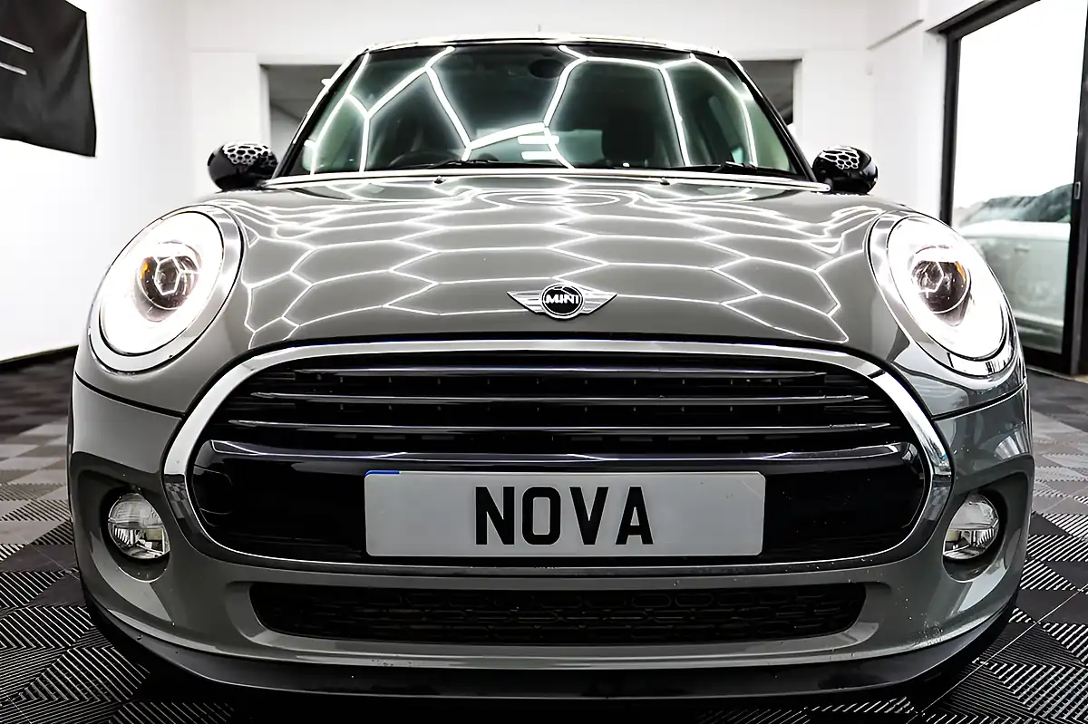Used 2017 MINI Hatch Cooper Grey - Interior and Exterior details 8
