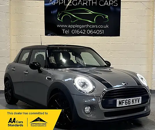 2017 MINI Hatch Cooper 1.5