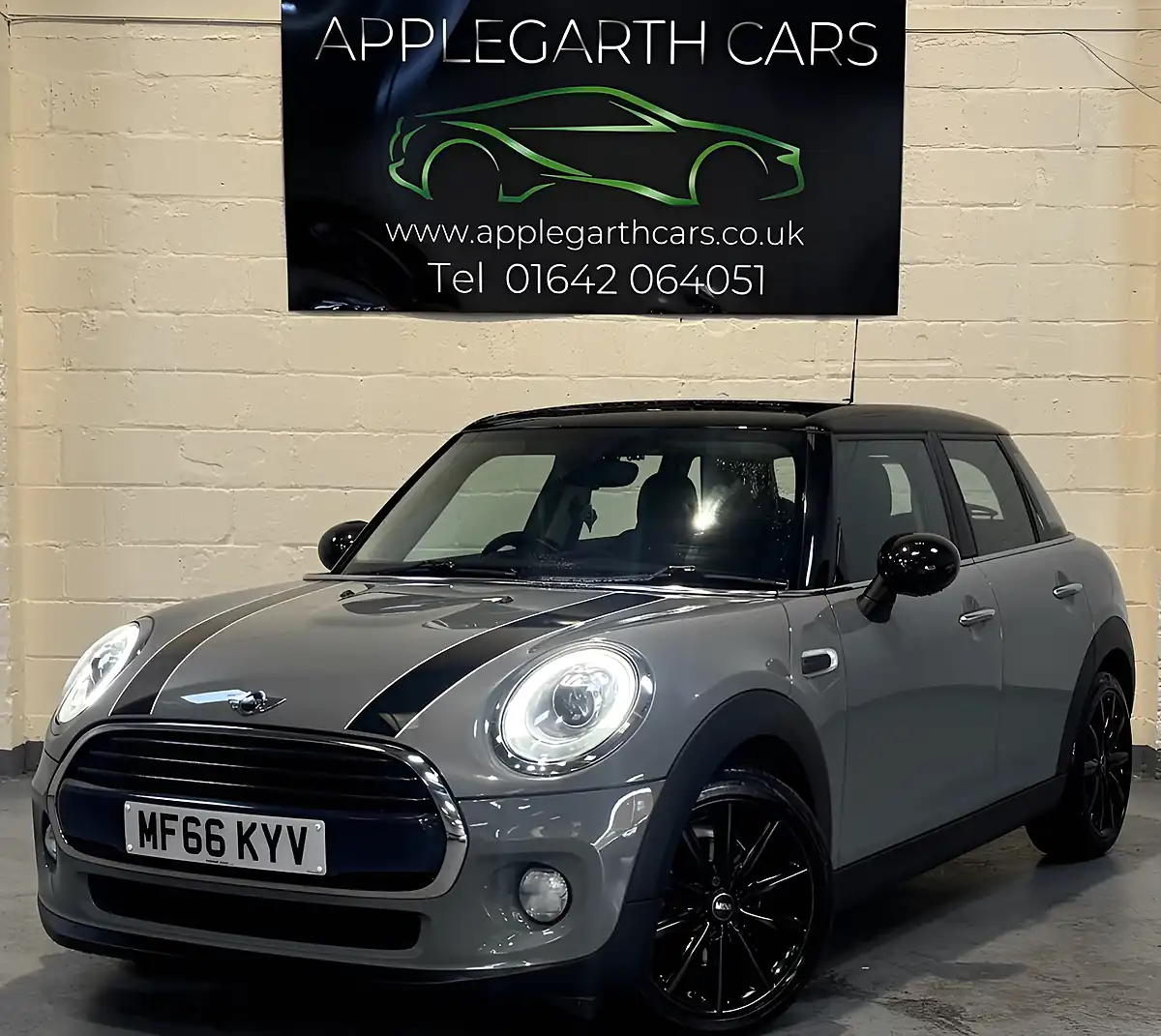 Used 2017 MINI Hatch Cooper Grey - Interior and Exterior details 5