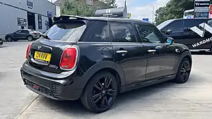 Used 2017 MINI Hatch Cooper Jkw Sport Pack Black - Interior and Exterior details 4