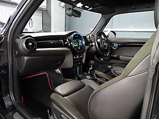 Used 2017 MINI Hatch Cooper Midnight Black - Interior and Exterior details 13