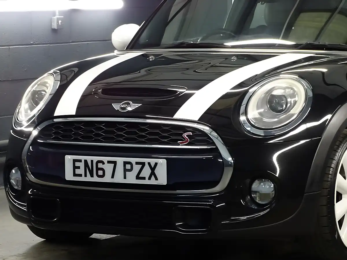 Used 2017 MINI Hatch Cooper Midnight Black - Interior and Exterior details 8