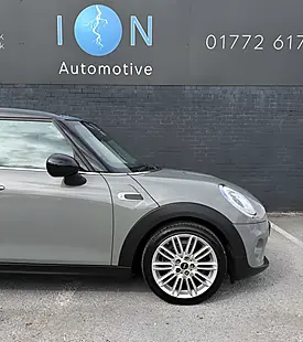 Used 2017 MINI Hatch Cooper Moonwalk Grey Metallic - Interior and Exterior details 11