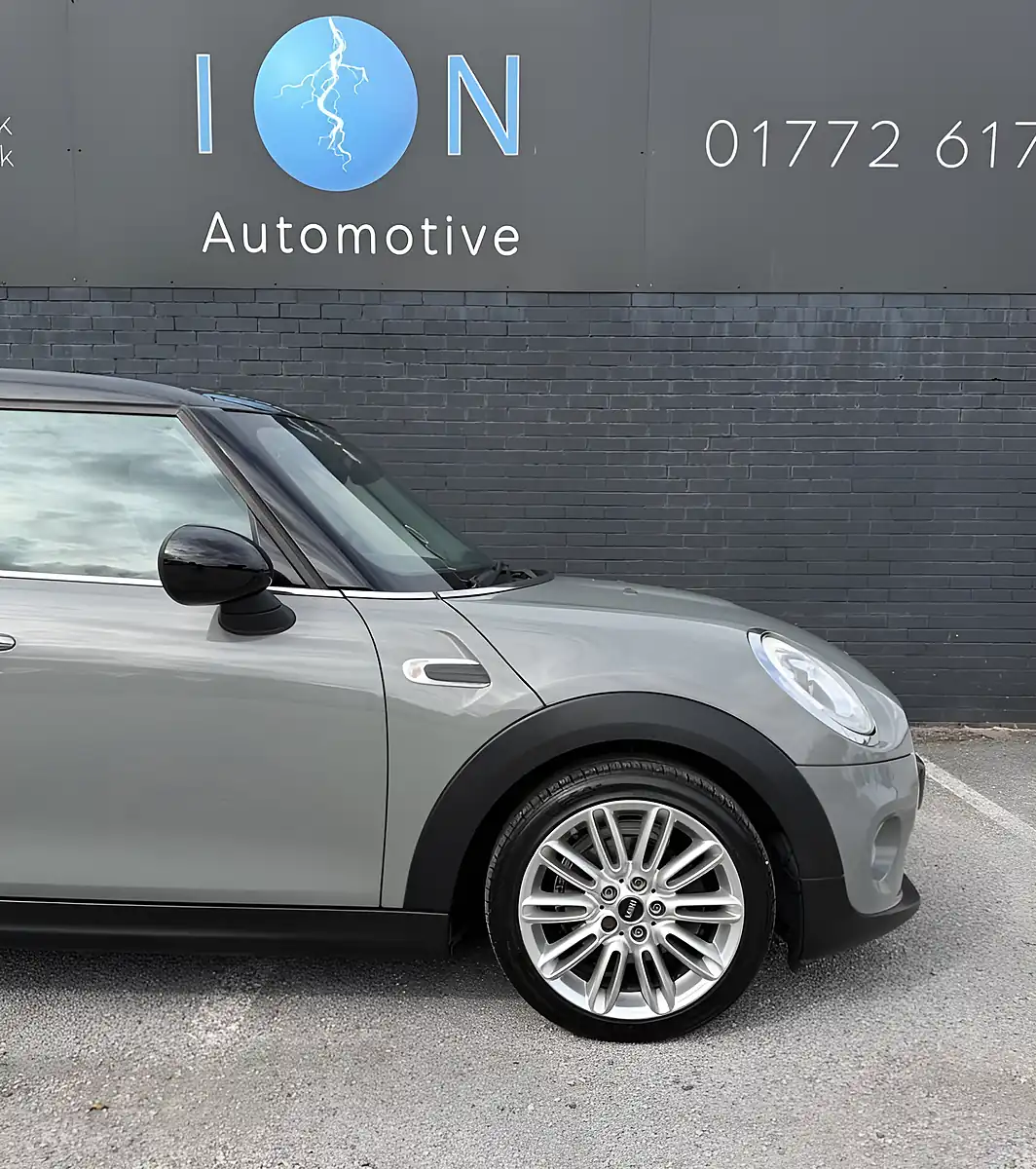 Used 2017 MINI Hatch Cooper Moonwalk Grey Metallic - Interior and Exterior details 11