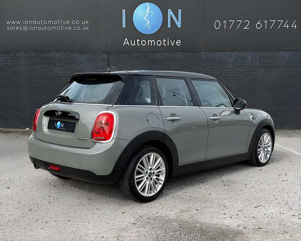 Used 2017 MINI Hatch Cooper Moonwalk Grey Metallic - Interior and Exterior details 2