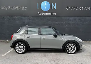 Used 2017 MINI Hatch Cooper Moonwalk Grey Metallic - Interior and Exterior details 3
