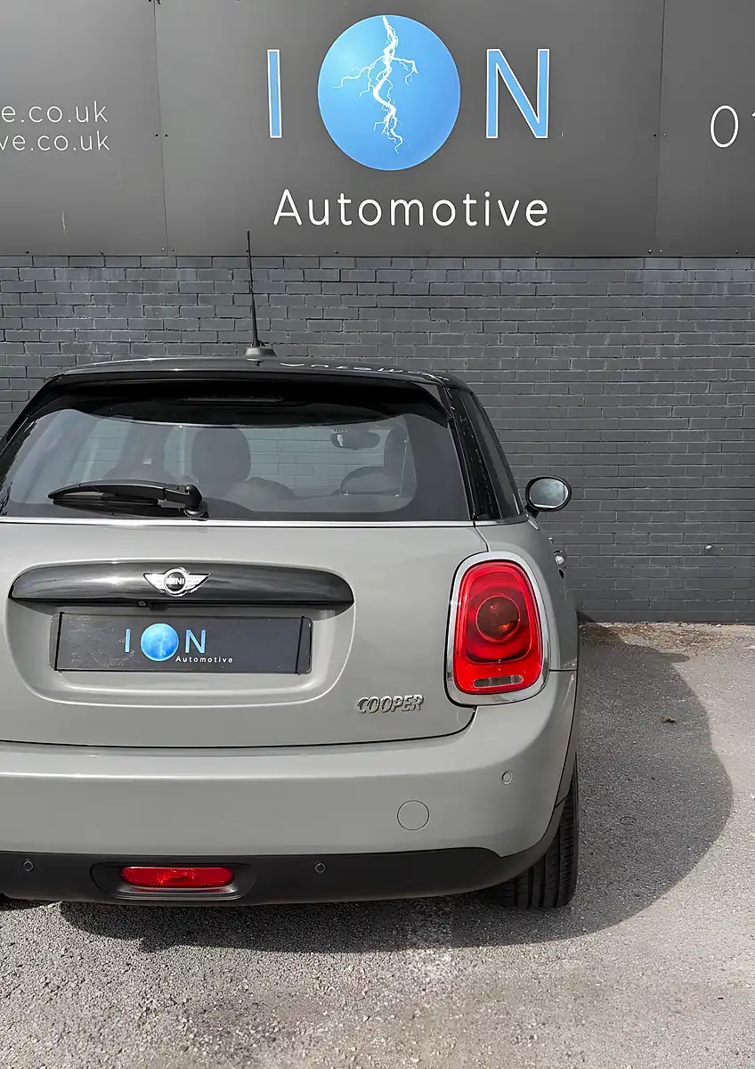 Used 2017 MINI Hatch Cooper Moonwalk Grey Metallic - Interior and Exterior details 5