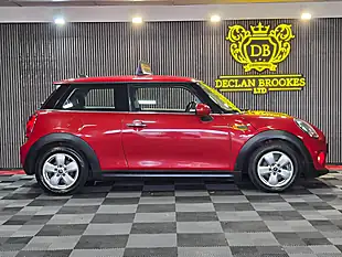 Used 2017 MINI Hatch Cooper Red - Interior and Exterior details 2