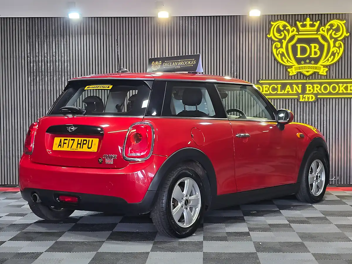 Used 2017 MINI Hatch Cooper Red - Interior and Exterior details 3