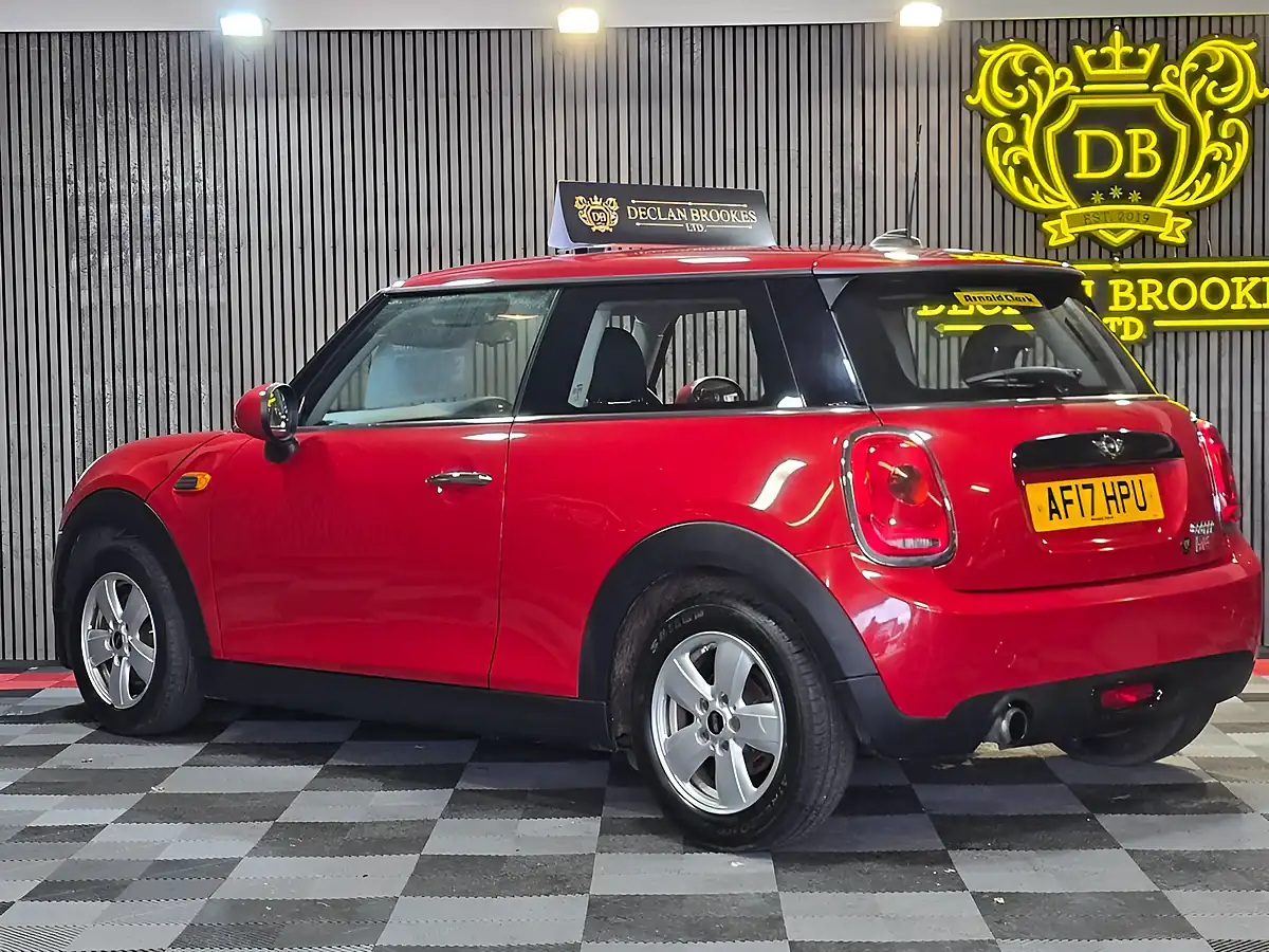 Used 2017 MINI Hatch Cooper Red - Interior and Exterior details 5