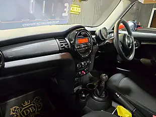 Used 2017 MINI Hatch Cooper Red - Interior and Exterior details 9