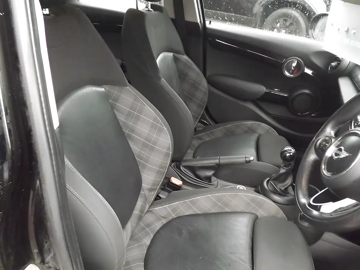 Used 2017 MINI Hatch Cooper S Black - Interior and Exterior details 15