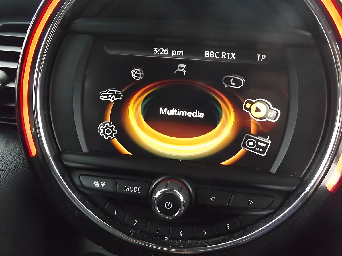 Used 2017 MINI Hatch Cooper S Black - Interior and Exterior details 19