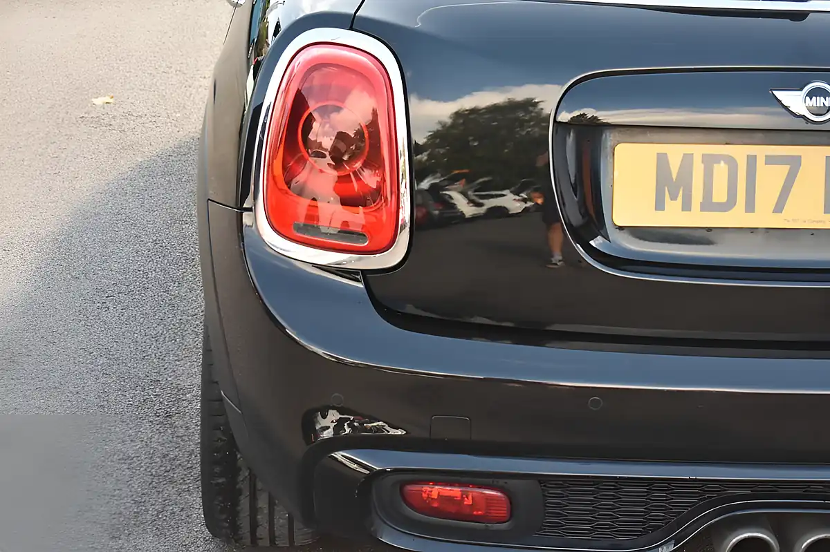 Used 2017 MINI Hatch Cooper S Black - Interior and Exterior details 8