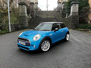 Used 2017 MINI Hatch Cooper S Electric Blue - Interior and Exterior details 18