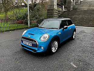 Used 2017 MINI Hatch Cooper S Electric Blue - Interior and Exterior details 19
