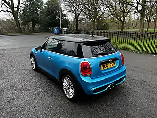 Used 2017 MINI Hatch Cooper S Electric Blue - Interior and Exterior details 3