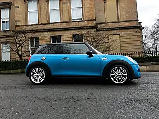 Used 2017 MINI Hatch Cooper S Electric Blue - Interior and Exterior details 6