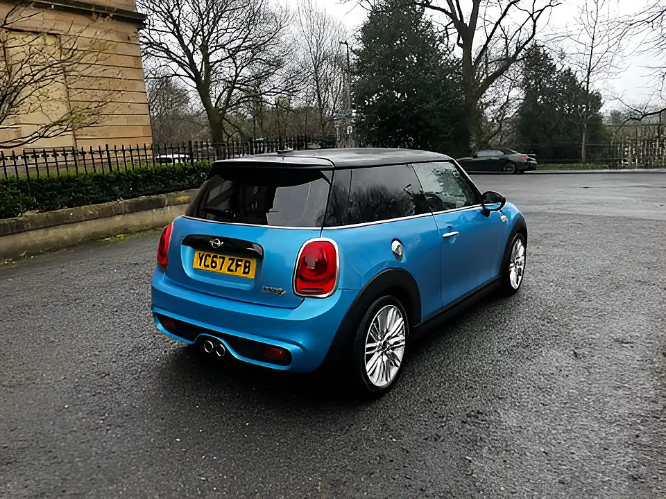 Used 2017 MINI Hatch Cooper S Electric Blue - Interior and Exterior details 7