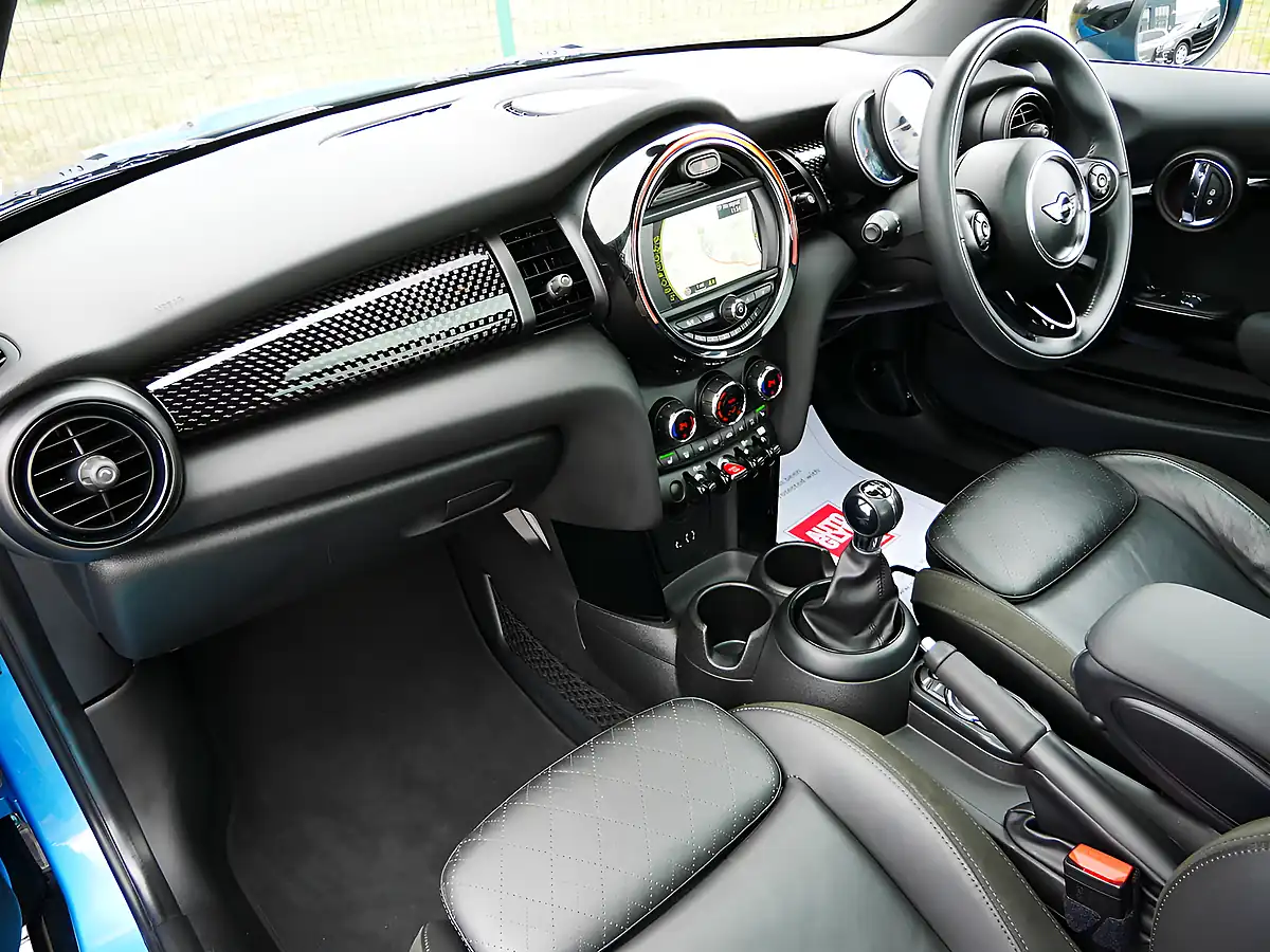 Used 2017 MINI Hatch Cooper S Electric Blue - Interior and Exterior details 12