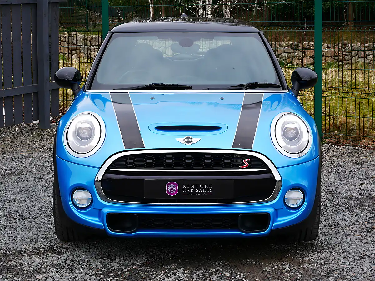 Used 2017 MINI Hatch Cooper S Electric Blue - Interior and Exterior details 3