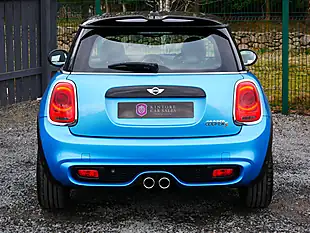 Used 2017 MINI Hatch Cooper S Electric Blue - Interior and Exterior details 8