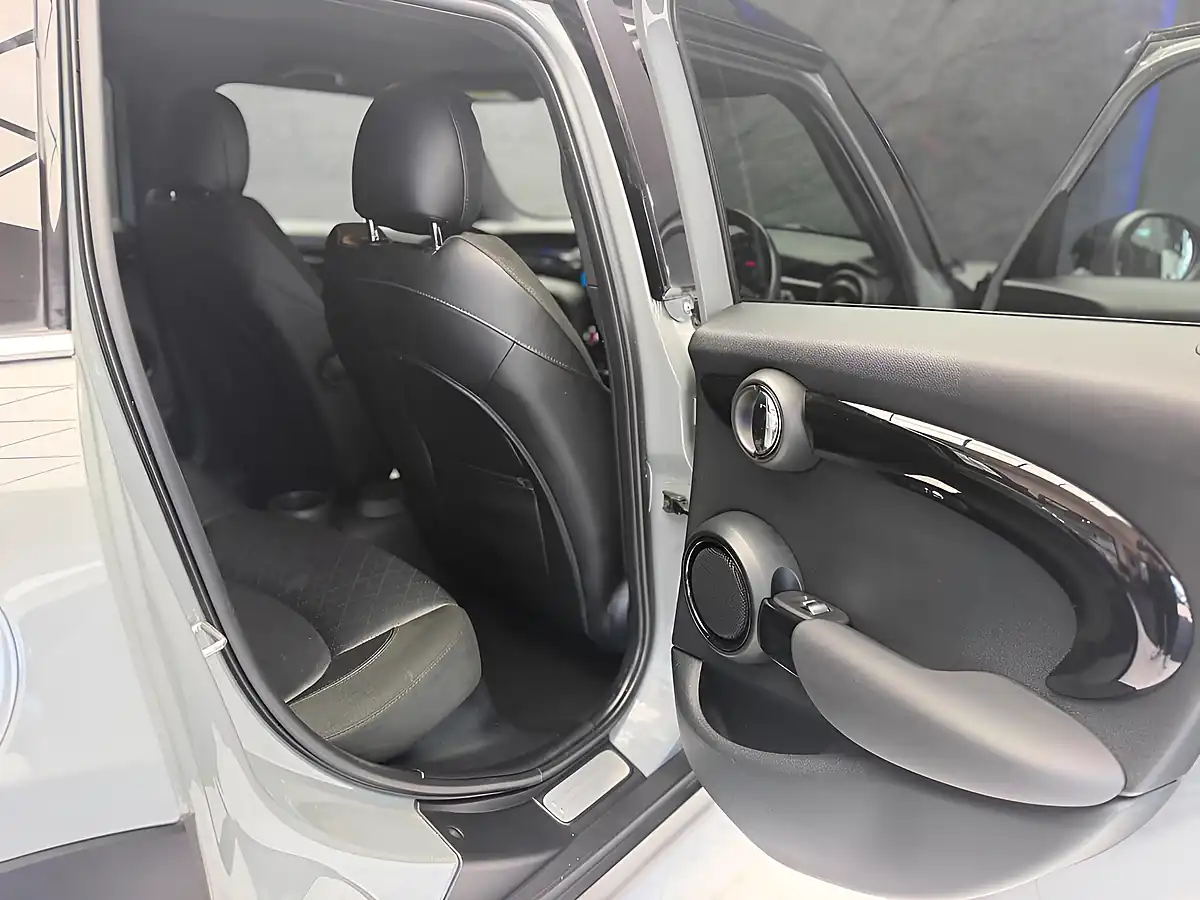 Used 2017 MINI Hatch Cooper S Grey - Interior and Exterior details 19