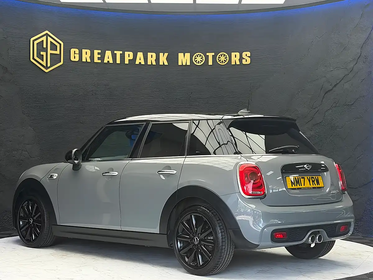 Used 2017 MINI Hatch Cooper S Grey - Interior and Exterior details 7