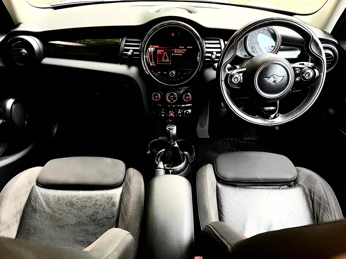 Used 2017 MINI Hatch Cooper S Seven White - Interior and Exterior details 12