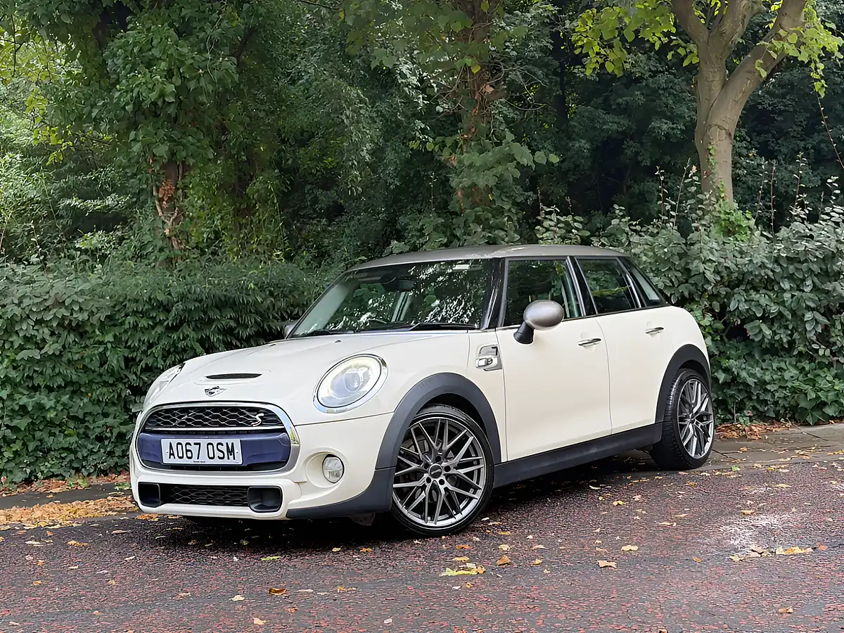 Used 2017 MINI Hatch Cooper S Seven White - Interior and Exterior details 7