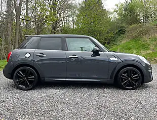 Used 2017 MINI Hatch Cooper S Thunder Grey - Interior and Exterior details 2