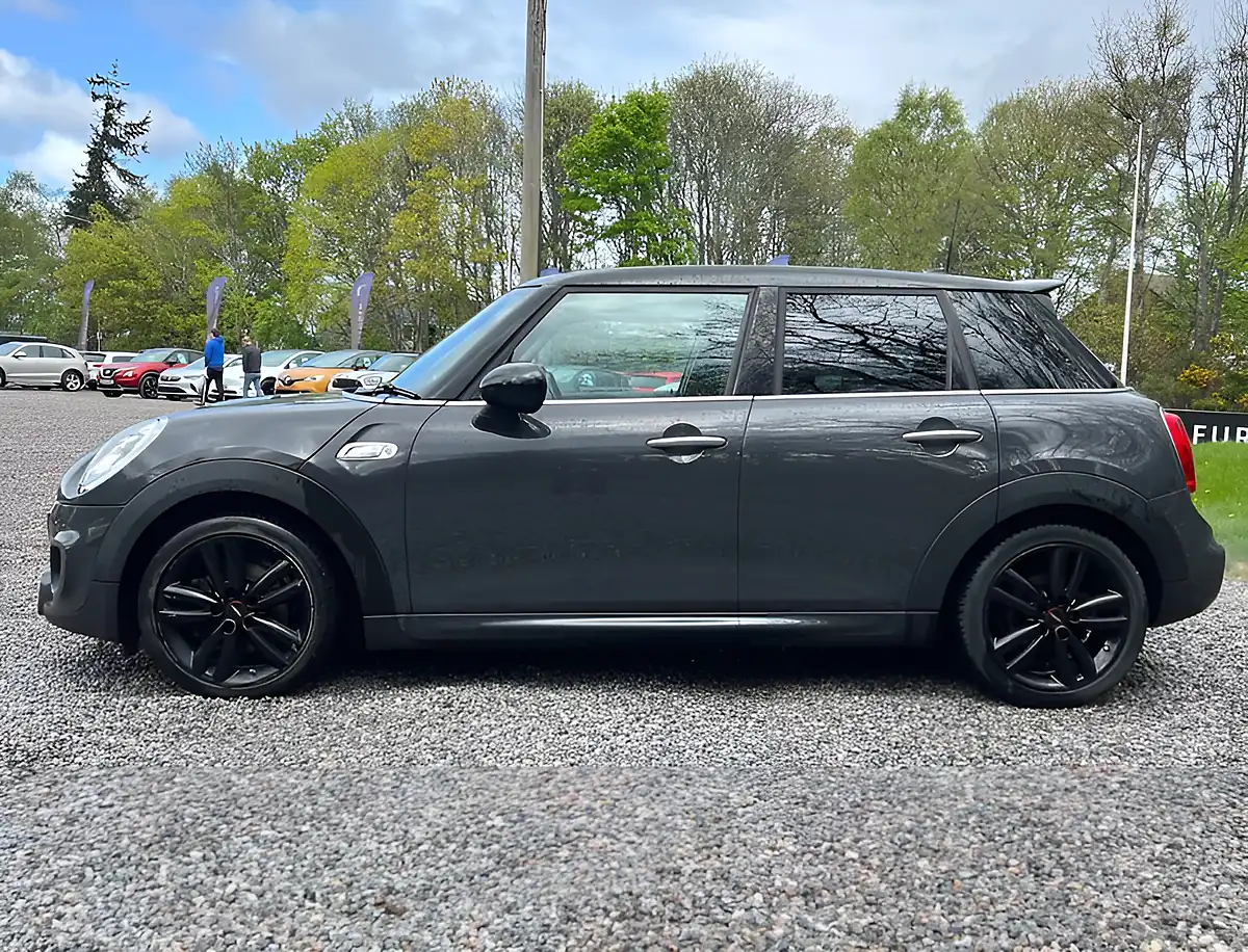 Used 2017 MINI Hatch Cooper S Thunder Grey - Interior and Exterior details 6