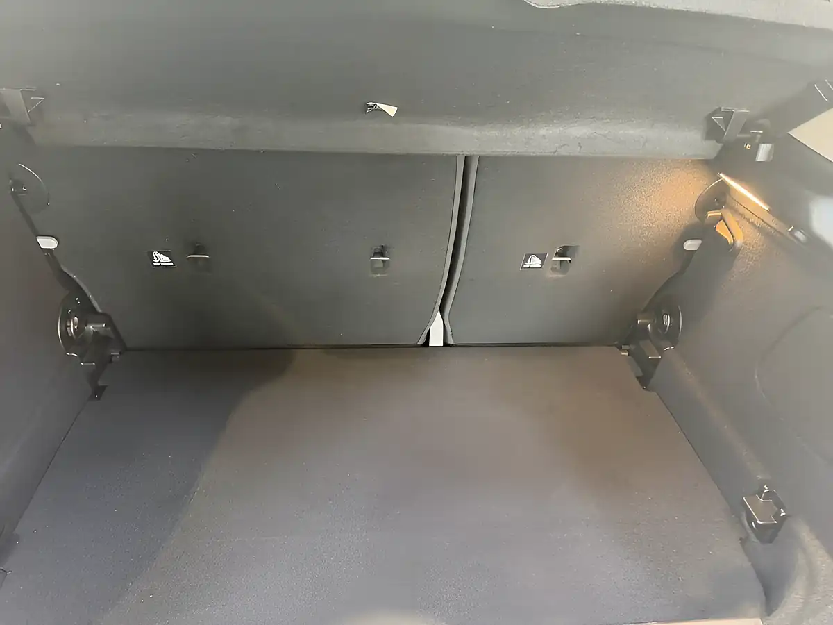 Used 2017 MINI Hatch Cooper Sd Grey - Interior and Exterior details 10