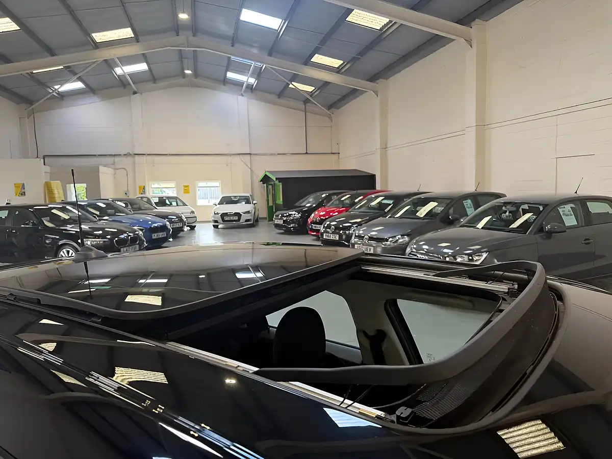 Used 2017 MINI Hatch Cooper Sd Grey - Interior and Exterior details 12