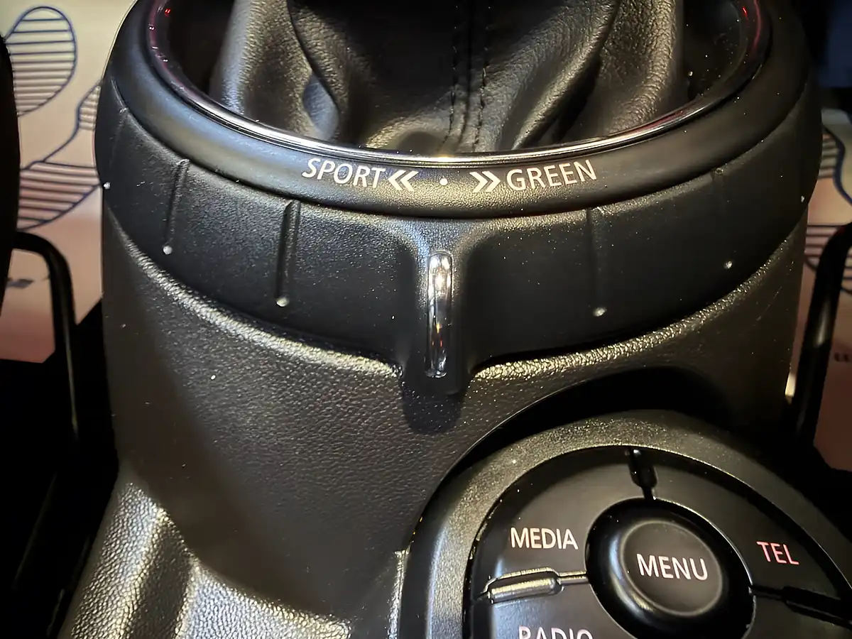 Used 2017 MINI Hatch Cooper Sd Grey - Interior and Exterior details 19