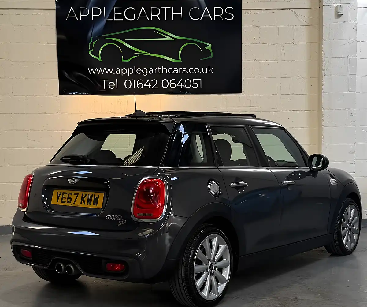 Used 2017 MINI Hatch Cooper Sd Grey - Interior and Exterior details 3