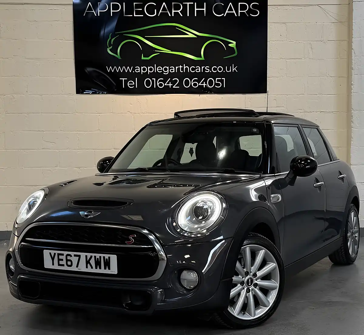 Used 2017 MINI Hatch Cooper Sd Grey - Interior and Exterior details 5