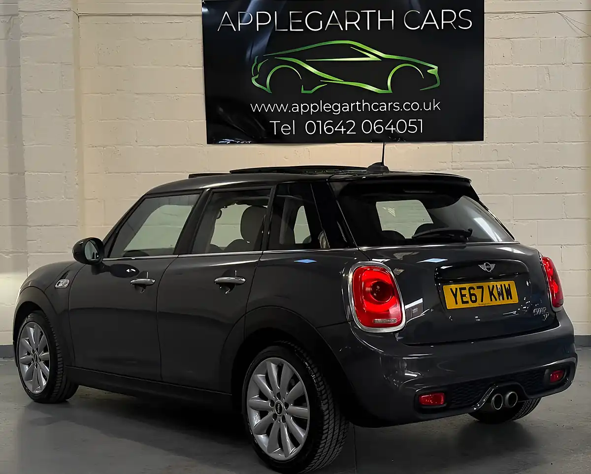 Used 2017 MINI Hatch Cooper Sd Grey - Interior and Exterior details 7