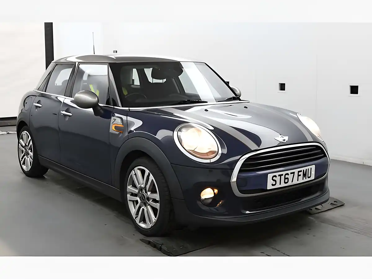 Used 2017 MINI Hatch Cooper Seven Blue - Front View