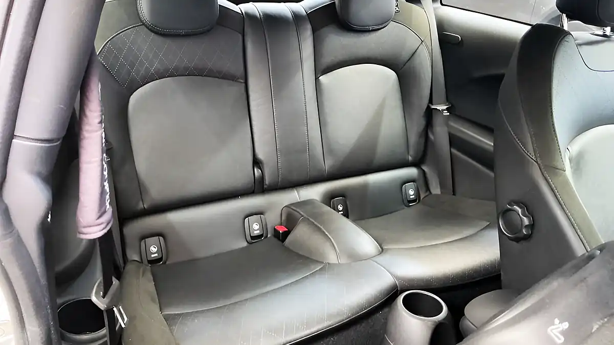 Used 2017 MINI Hatch Cooper Silver - Interior and Exterior details 11
