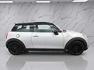 Used 2017 MINI Hatch Cooper Silver - Interior and Exterior details 8
