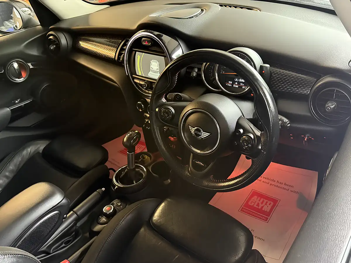 Used 2017 MINI Hatch Cooper Silver - Interior and Exterior details 15