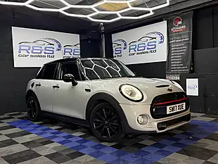 Used 2017 MINI Hatch Cooper Silver - Interior and Exterior details 2