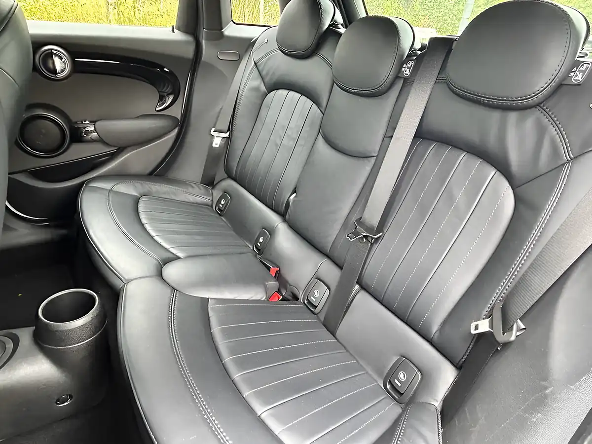 Used 2017 MINI Hatch Cooper Silver - Interior and Exterior details 14
