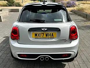 Used 2017 MINI Hatch Cooper Silver - Interior and Exterior details 9