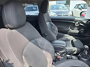 Used 2017 MINI Hatch Cooper Silver - Interior and Exterior details 12